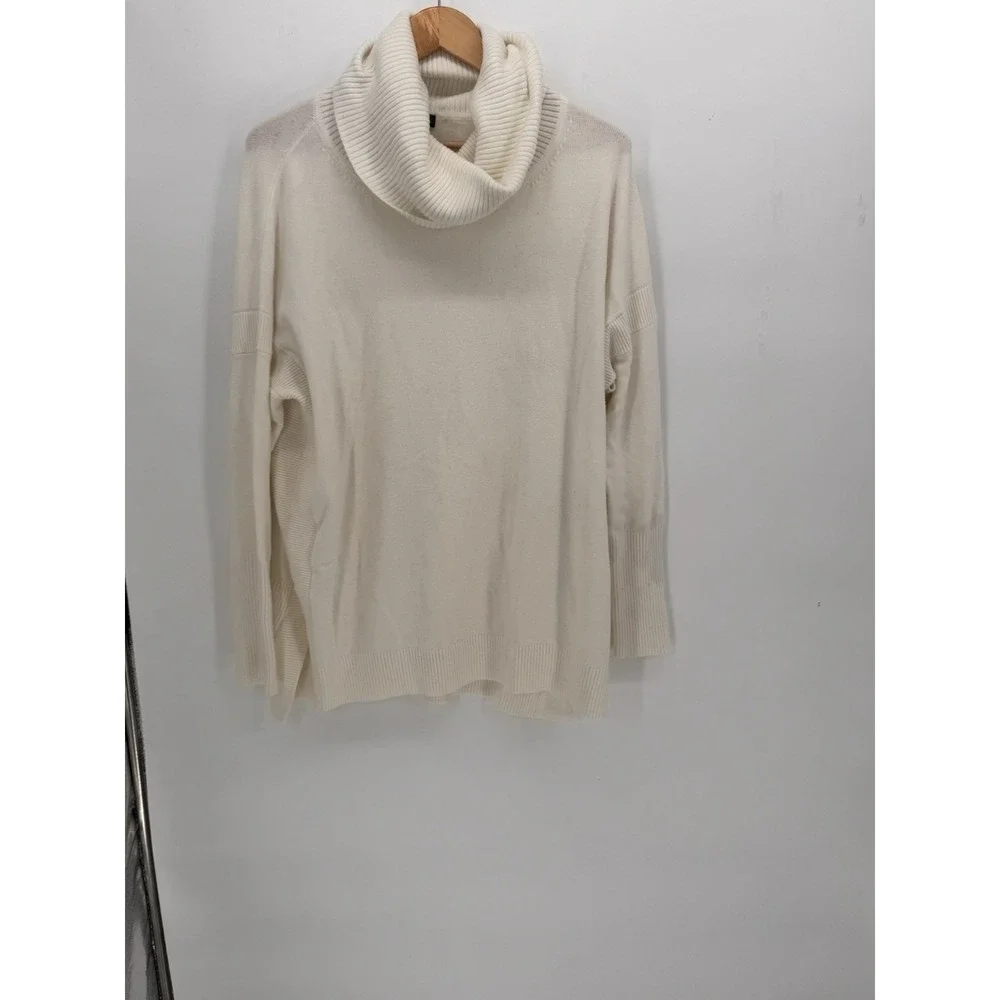 French Connection Women's Size L Oversized Flossy Orlo Ribbed Mock neck Cottage‎
